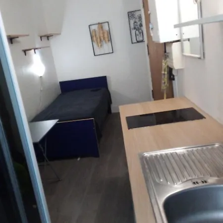 En Face De La Seine Bail Mobilite Apartment *